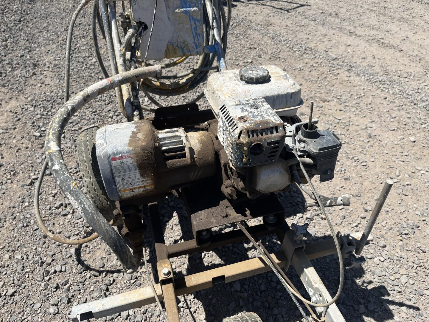 ./imagenes/INVOICE/2019/16613/SPRAYADORA DE PINTURA GRACO LINE LASER II (6).JPG